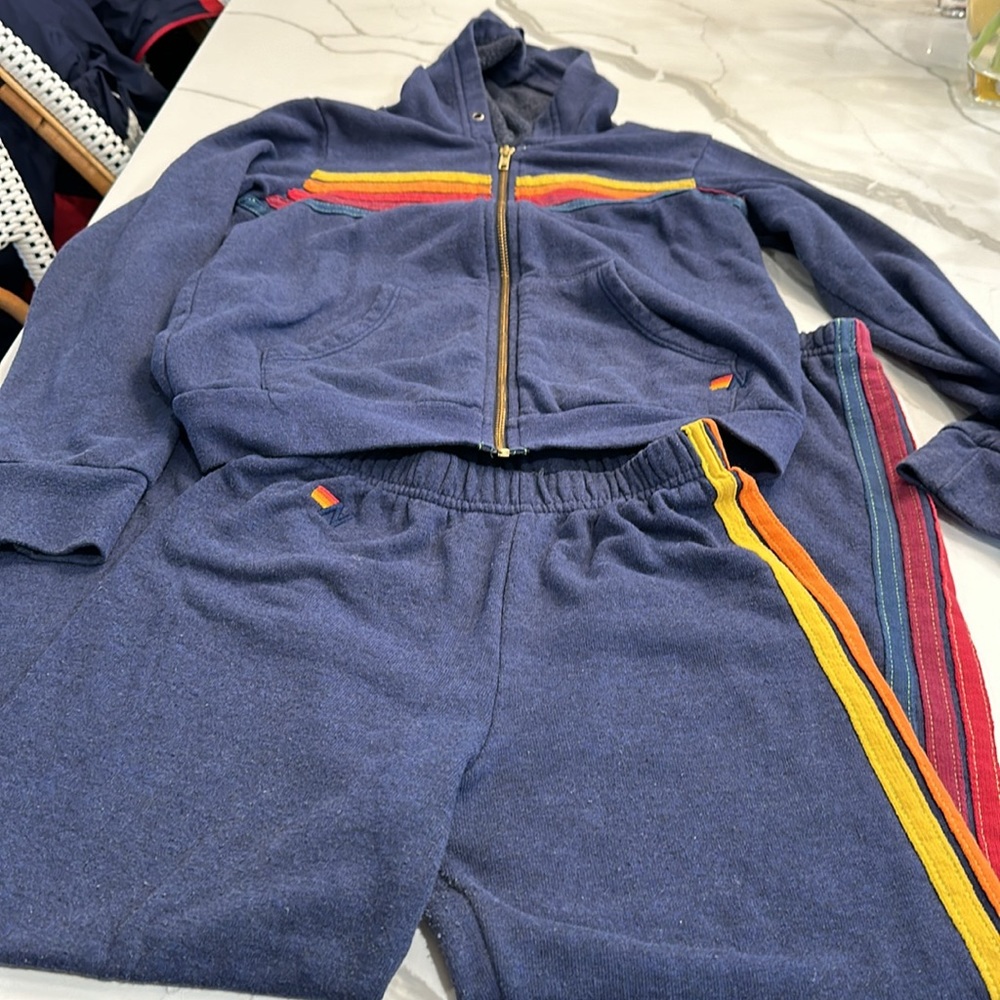 Girls aviator nation sweatsuit. Sweatshirt girls sz. 14 sweatpants Sz. 12